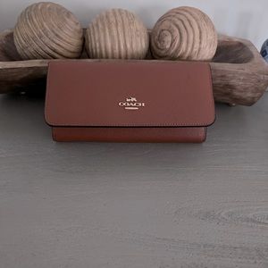 Coach Wallet- Brown